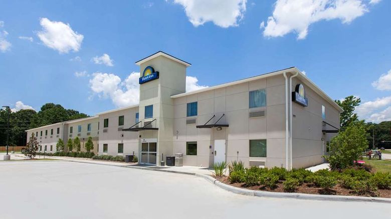 <b>Days Inn by Wyndham Baton Rouge Airport Exterior</b>. Images powered by <a href="https://iceportal.shijigroup.com/" title="IcePortal" target="_blank">IcePortal</a>.