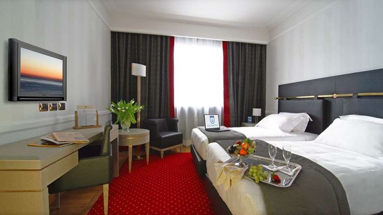 <b>Grand Hotel Duca Di Mantova Room</b>. Images powered by <a href="https://iceportal.shijigroup.com/" title="IcePortal" target="_blank">IcePortal</a>.