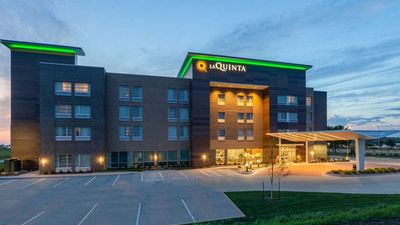 La Quinta Inn & Suites