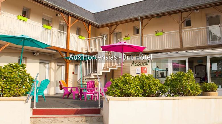 Brit Hotel aux Hortensias Exterior. Images powered by <a href="https://iceportal.shijigroup.com" target="_blank" rel="noopener">Ice Portal</a>.