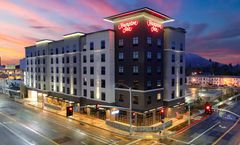 Hampton Inn Riverside Downtown