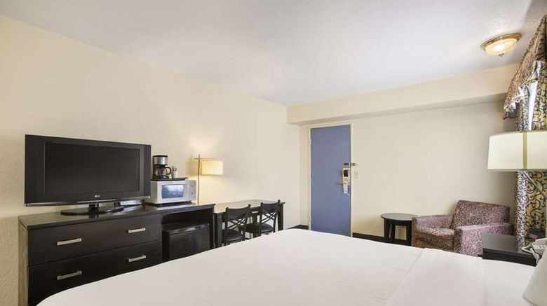 <b>Rodeway Inn & Suites-Mackinaw City Room</b>. Images powered by <a href="https://iceportal.shijigroup.com/" title="IcePortal" target="_blank">IcePortal</a>.