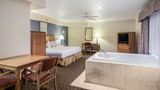 Rodeway Inn & Suites-Mackinaw City Suite