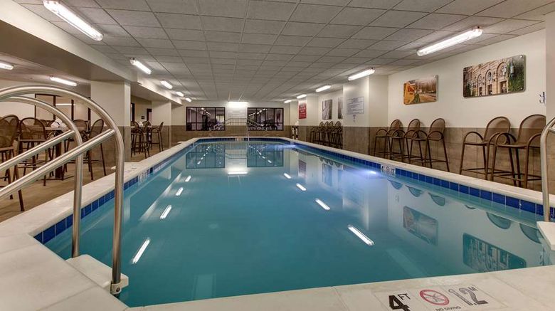 <b>Drury Plaza Hotel Cleveland Downtown Pool</b>. Images powered by <a href="https://iceportal.shijigroup.com/" title="IcePortal" target="_blank">IcePortal</a>.