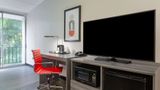 <b>Ramada by Wyndham Windsor Locks Room</b>. Images powered by <a href="https://iceportal.shijigroup.com/" title="IcePortal" target="_blank">IcePortal</a>.
