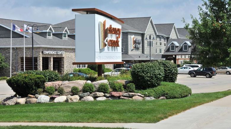 Stoney Creek Hotel  and  Conference Center Exterior. Images powered by <a href="https://iceportal.shijigroup.com" target="_blank" rel="noopener">Ice Portal</a>.