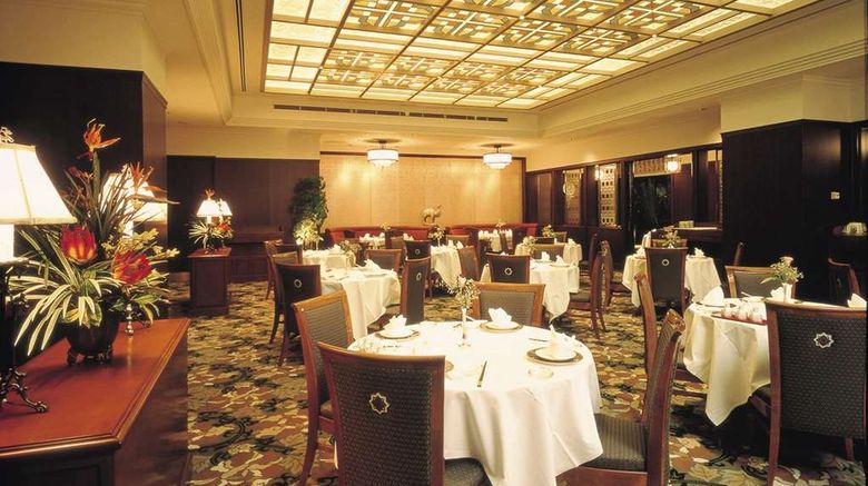 <b>Grand Nikko Tokyo Daiba Restaurant</b>. Images powered by <a href="https://iceportal.shijigroup.com/" title="IcePortal" target="_blank">IcePortal</a>.