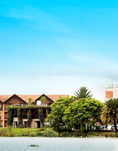 Radisson Hotel Tamboho Waterfront Antana