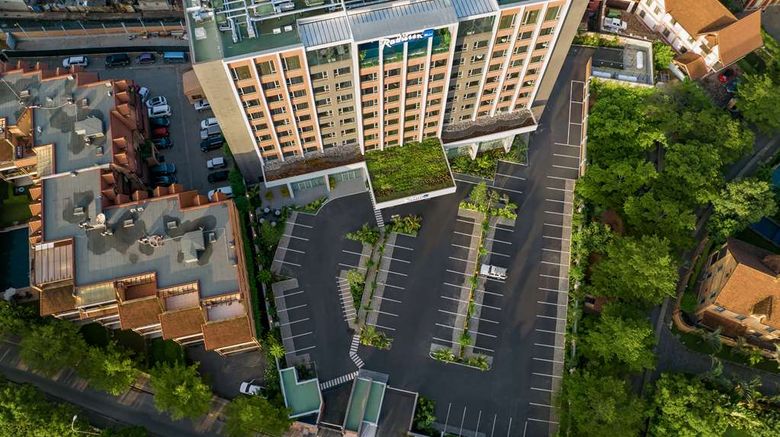 <b>Radisson Blu Antananarivo Waterfront Exterior</b>. Images powered by <a href="https://iceportal.shijigroup.com/" title="IcePortal" target="_blank">IcePortal</a>.