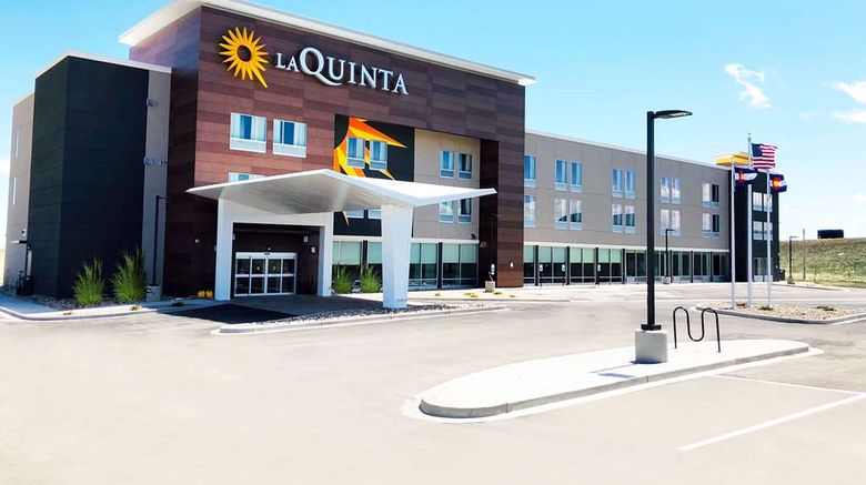 <b>La Quinta Inn & Suites Limon Exterior</b>. Images powered by <a href="https://iceportal.shijigroup.com/" title="IcePortal" target="_blank">IcePortal</a>.