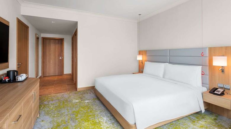 <b>Hilton Garden Inn Kuwait Room</b>. Images powered by <a href="https://iceportal.shijigroup.com/" title="IcePortal" target="_blank">IcePortal</a>.