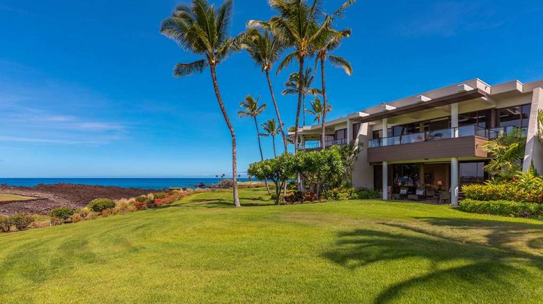 Mauna Lani Point Exterior. Images powered by <a href="http://web.iceportal.com" target="_blank" rel="noopener">Ice Portal</a>.