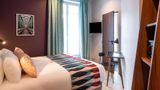 <b>Paris Art Hotel Room</b>. Images powered by <a href="https://iceportal.shijigroup.com/" title="IcePortal" target="_blank">IcePortal</a>.