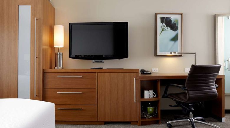 <b>Hyatt Place Fishers Room</b>. Images powered by <a href="https://iceportal.shijigroup.com/" title="IcePortal" target="_blank">IcePortal</a>.