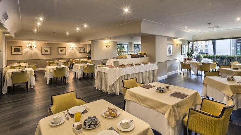 <b>Sina Maria Luigia Restaurant</b>. Images powered by <a href="https://iceportal.shijigroup.com/" title="IcePortal" target="_blank">IcePortal</a>.