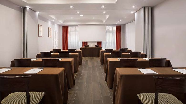<b>Sina Maria Luigia Meeting</b>. Images powered by <a href="https://iceportal.shijigroup.com/" title="IcePortal" target="_blank">IcePortal</a>.