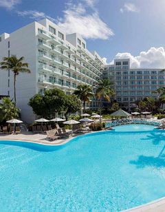 Sonesta Maho Beach Resort, Casino & Spa