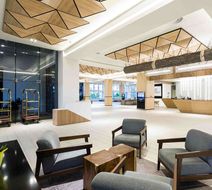Sonesta Maho Beach Resort, Casino & Spa Lobby