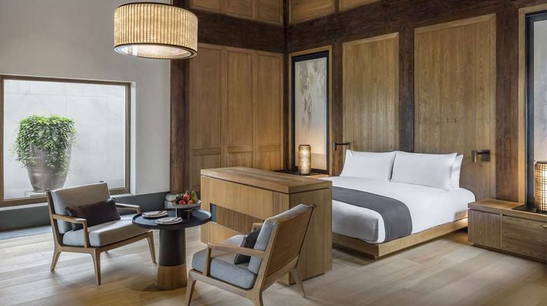 <b>Amanyangyun Room</b>. Images powered by <a href=https://www.travelagewest.com/Hotels/Shanghai/