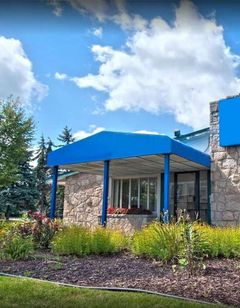 Travelodge by Wyndham Lansing