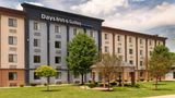 Days Inn and Suites by Wyndham Exterior