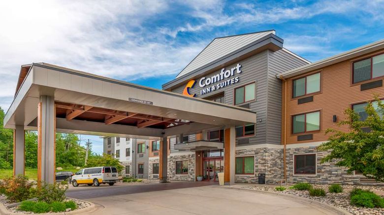 Comfort Inn  and  Suites Mountain Iron Exterior. Images powered by <a href="https://iceportal.shijigroup.com" target="_blank" rel="noopener">Ice Portal</a>.