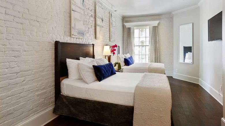 <b>La Galerie Hotel Room</b>. Images powered by <a href="https://iceportal.shijigroup.com/" title="IcePortal" target="_blank">IcePortal</a>.
