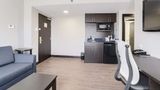 GLo Best Western Mississauga Corp Centre Suite