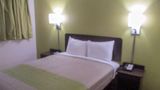 <b>Motel 6 North Olmstead OH Room</b>. Images powered by <a href="https://iceportal.shijigroup.com/" title="IcePortal" target="_blank">IcePortal</a>.