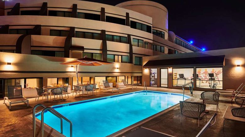 <b>DoubleTree by Hilton Fullerton Pool</b>. Images powered by <a href="https://iceportal.shijigroup.com/" title="IcePortal" target="_blank">IcePortal</a>.