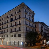 UNAHOTELS Napoli