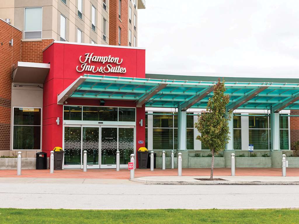 Hampton Inn & Suites Erie Bayfront- Tourist Class Erie, PA Hotels