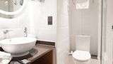 DoubleTree by Hilton Bath Room