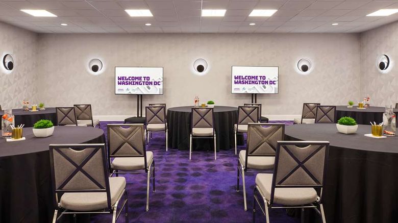 <b>YOTEL Washington DC Meeting</b>. Images powered by <a href="https://iceportal.shijigroup.com/" title="IcePortal" target="_blank">IcePortal</a>.