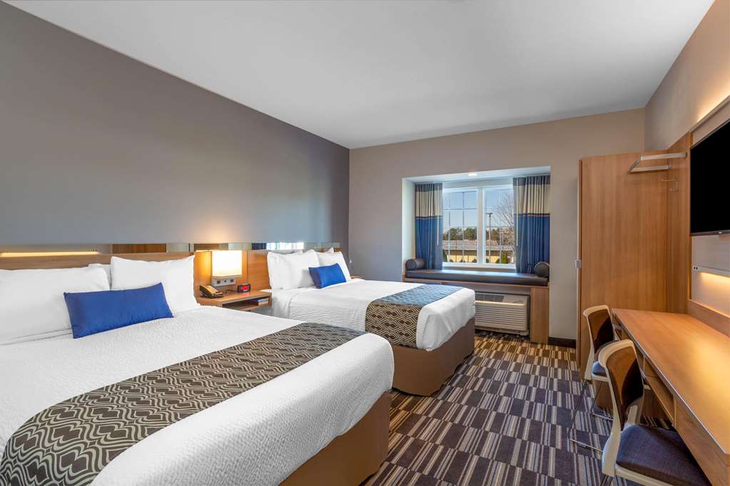 Hotel Microtel Inn & Suites by Wyndham Wheeler Ridge, Wheeler Ridge -  Reserving.com
