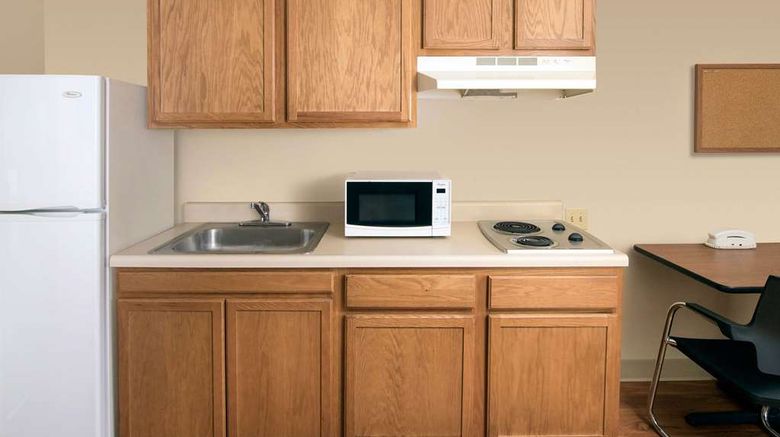 <b>Extended Stay America Select Room</b>. Images powered by <a href="https://iceportal.shijigroup.com/" title="IcePortal" target="_blank">IcePortal</a>.