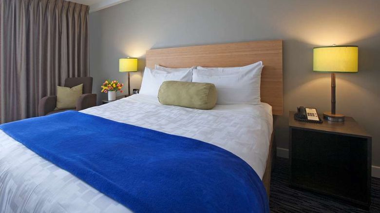 <b>COVA Hotel Room</b>. Images powered by <a href="https://iceportal.shijigroup.com/" title="IcePortal" target="_blank">IcePortal</a>.