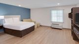 WoodSpring Suites Bakersfield Room