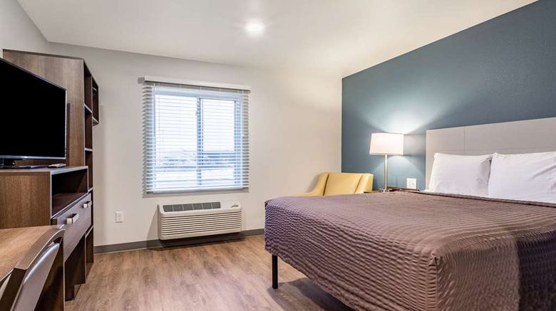 <b>WoodSpring Suites Airport South Room</b>. Images powered by <a href="https://iceportal.shijigroup.com/" title="IcePortal" target="_blank">IcePortal</a>.