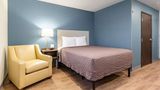 <b>WoodSpring Suites Airport South Room</b>. Images powered by <a href="https://iceportal.shijigroup.com/" title="IcePortal" target="_blank">IcePortal</a>.