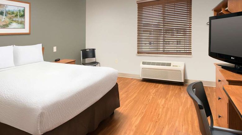 <b>WoodSpring Suites Wichita Airport Room</b>. Images powered by <a href="https://iceportal.shijigroup.com/" title="IcePortal" target="_blank">IcePortal</a>.
