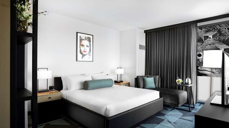 <b>Downtown Grand Hotel & Casino Room</b>. Images powered by <a href="https://iceportal.shijigroup.com/" title="IcePortal" target="_blank">IcePortal</a>.