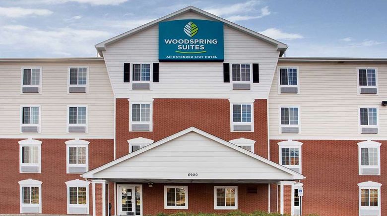 WoodSpring Suites Richmond West Exterior. Images powered by <a href="https://iceportal.shijigroup.com" target="_blank" rel="noopener">Ice Portal</a>.