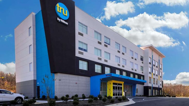 <b>Tru by Hilton Lynchburg Exterior</b>. Images powered by <a href="https://iceportal.shijigroup.com/" title="IcePortal" target="_blank">IcePortal</a>.