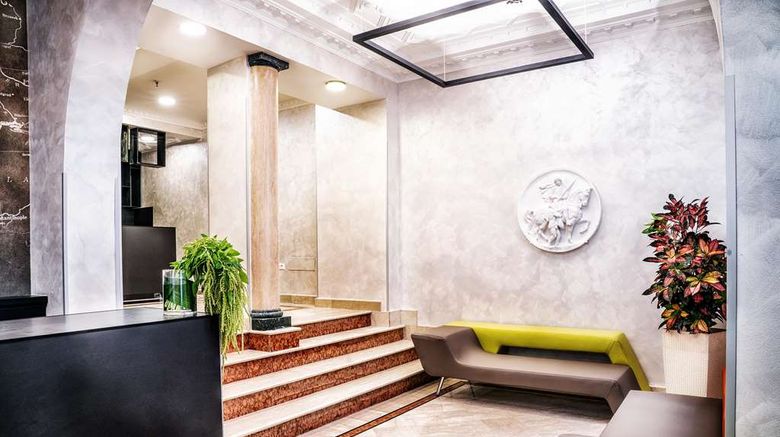 Hotel Varese Rome Lobby. Images powered by <a href="https://iceportal.shijigroup.com" target="_blank" rel="noopener">Ice Portal</a>.