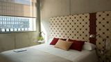 Eric Voekel Amsterdam Suites Room