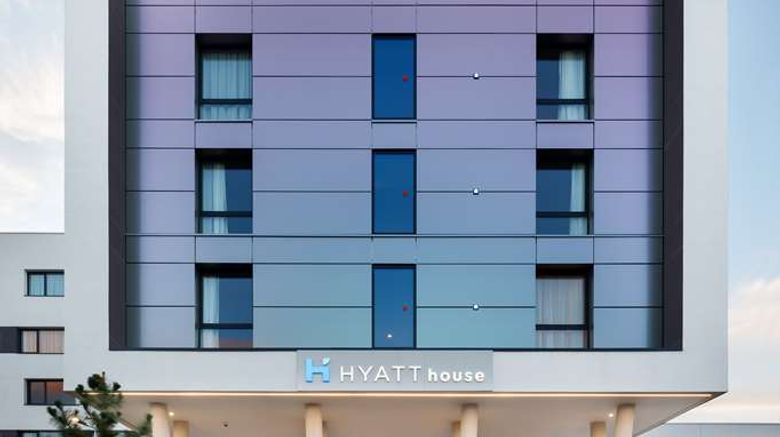 Hyatt House Paris Charles de Gaulle Airp Exterior. Images powered by <a href="https://iceportal.shijigroup.com" target="_blank" rel="noopener">Ice Portal</a>.
