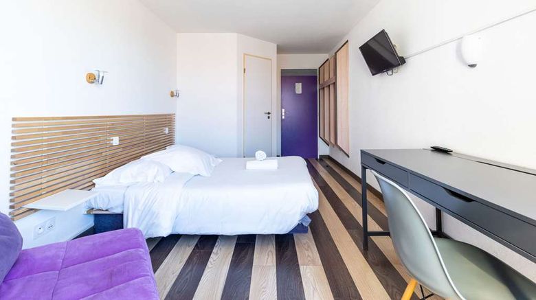 <b>East Hotel Strasbourg Room</b>. Images powered by <a href="https://iceportal.shijigroup.com/" title="IcePortal" target="_blank">IcePortal</a>.