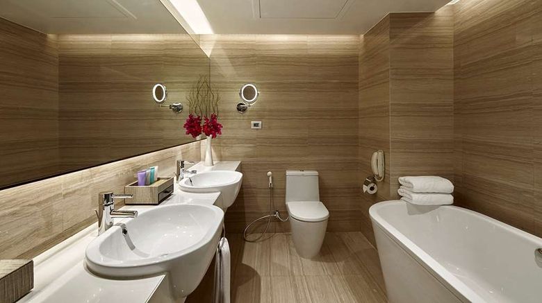 The Landmark Bangkok Bangkok Thailand Hotels Deluxe Hotels In Bangkok Gds Reservation Codes Travelage West