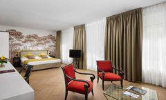 Victoria Hotel